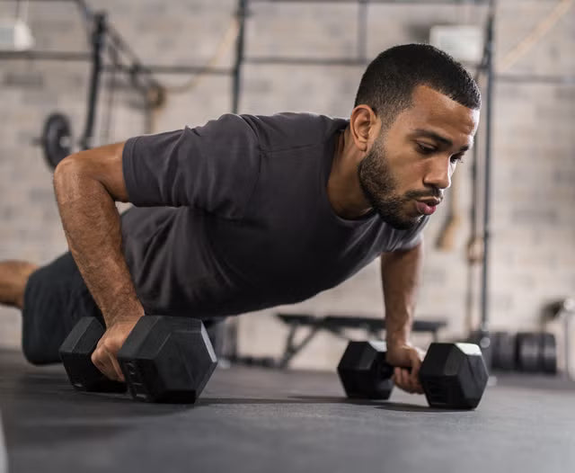 Hex vs Round Dumbbells: Which Should You Choose?