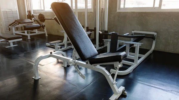 Adjustable vs Flat Bench: Which One Does Your Home Gym Actually Need?